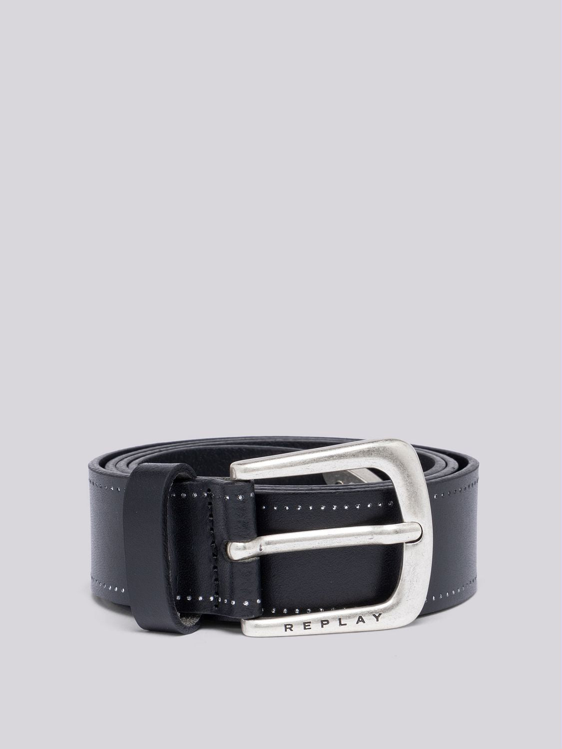 Belt in pierced crust leather