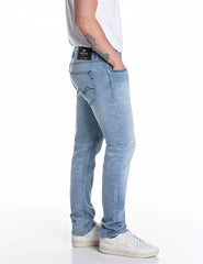 Straight-Fit Jeans
