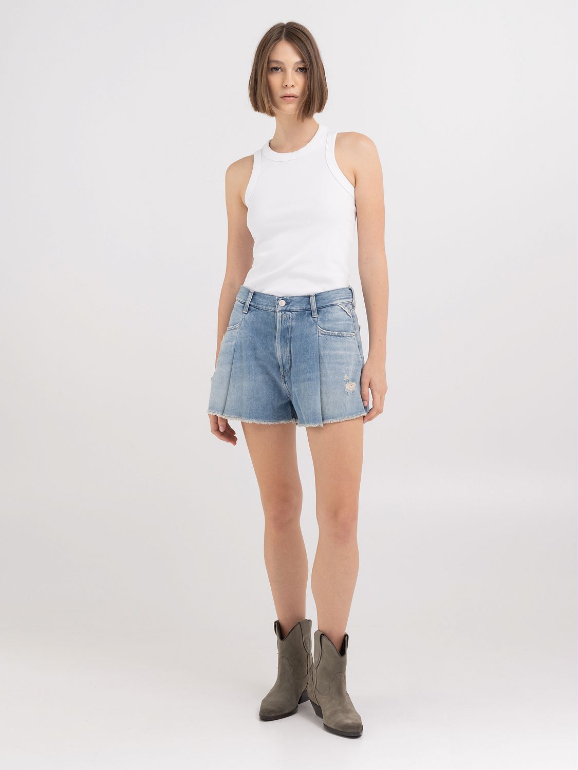 Denim Shorts with Pleats